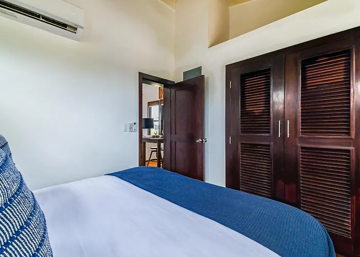 Villa Coral Retreat And Mistico Club Boat Shuttle San Pedro (Ambergris Caye)